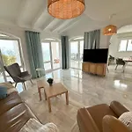 Villla Clementina Villa