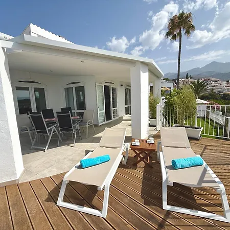 Villla Clementina Villa *