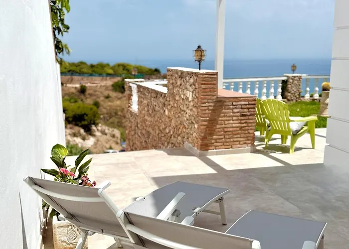 Villla Clementina Βίλα *